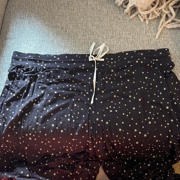 Gap - 2 pairs of XL modal pajama pants EUC - Picture 9 of 9